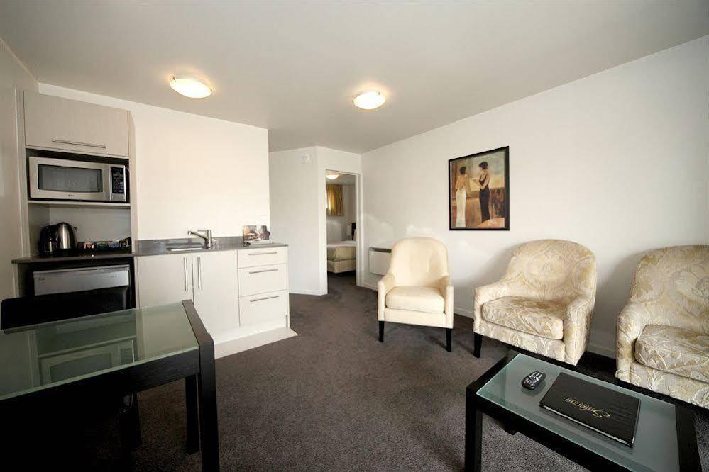 Salerno Motel Apartments Christchurch Exteriör bild A typical one-bedroom apartment