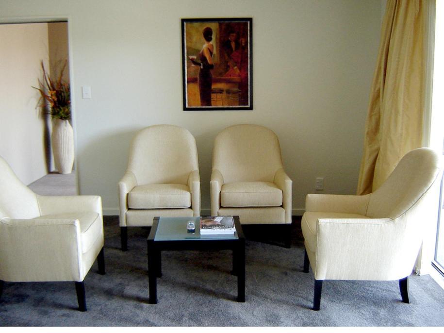 Salerno Motel Apartments Christchurch Rum bild A waiting room