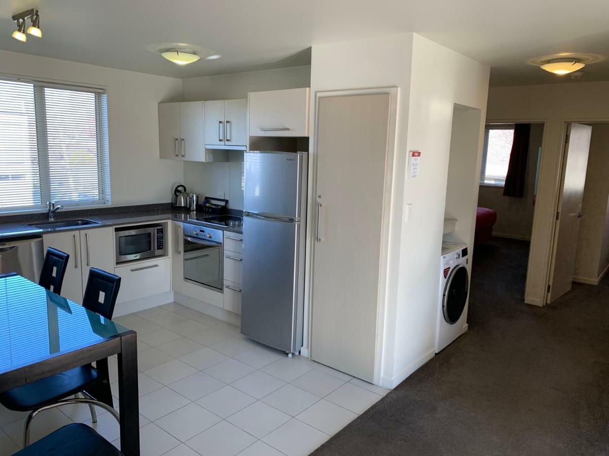 Salerno Motel Apartments Christchurch Exteriör bild A typical apartment at the University of Canterbury