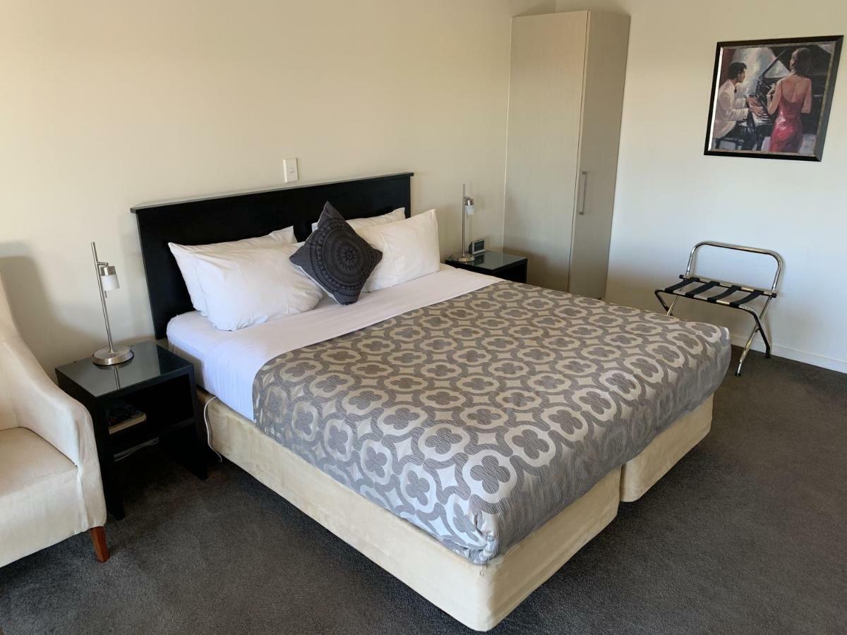 Salerno Motel Apartments Christchurch Exteriör bild
