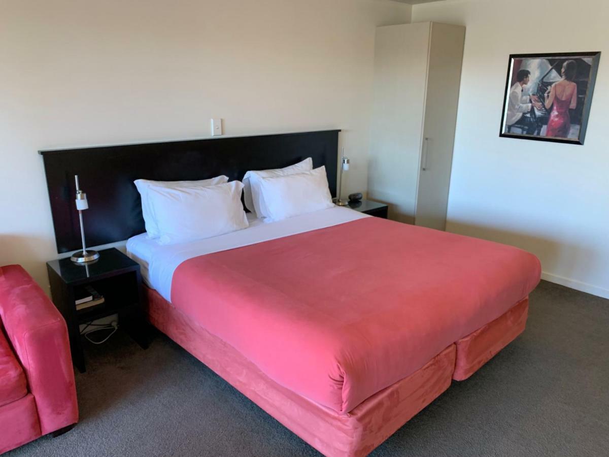 Salerno Motel Apartments Christchurch Exteriör bild